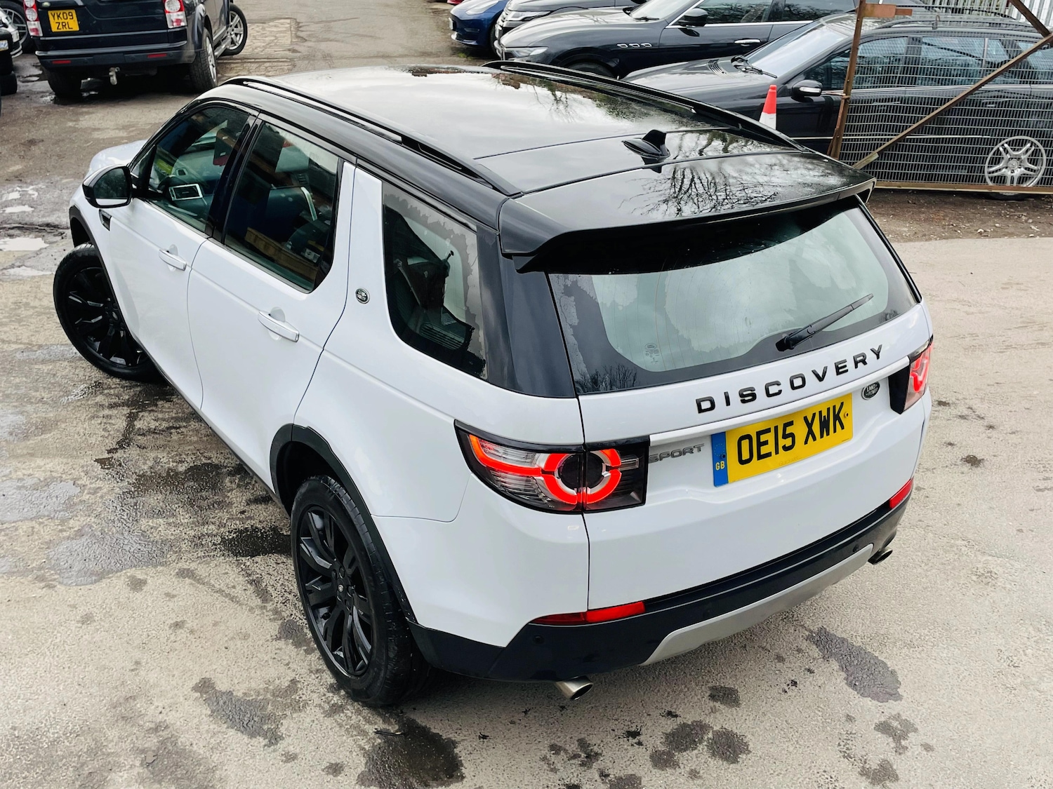 Used Land Rover Discovery Sport 2015 for sale - 77908388: Photo 2