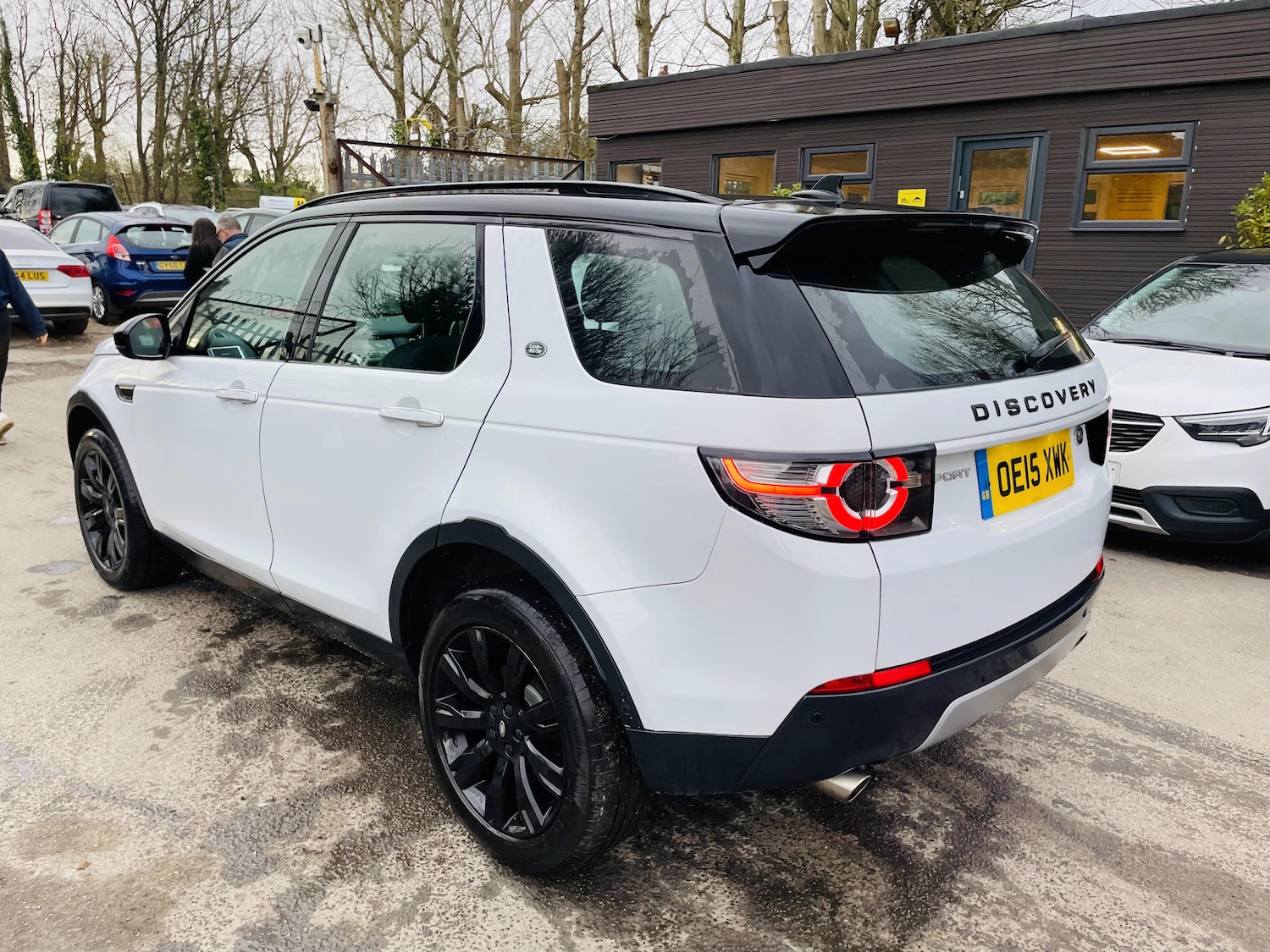 Used Land Rover Discovery Sport 2015 for sale - 77908388: Photo 4