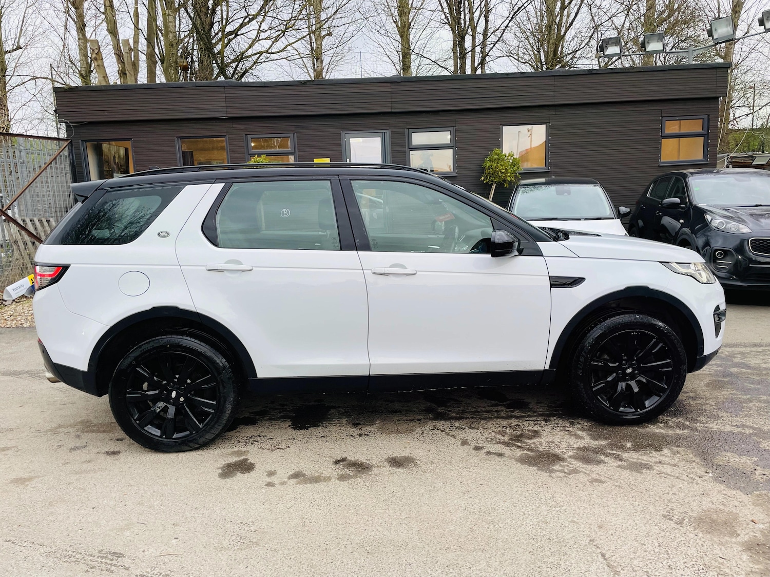 Used Land Rover Discovery Sport 2015 for sale - 77908388: Photo 8