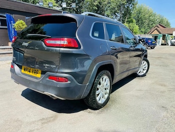 Used Jeep Cherokee 2014 for sale - 78959111: Photo