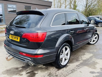 Used Audi Q7 2011 for sale - 77888780: Photo