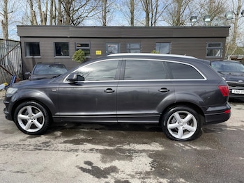 Used Audi Q7 2011 for sale - 77888780: Photo