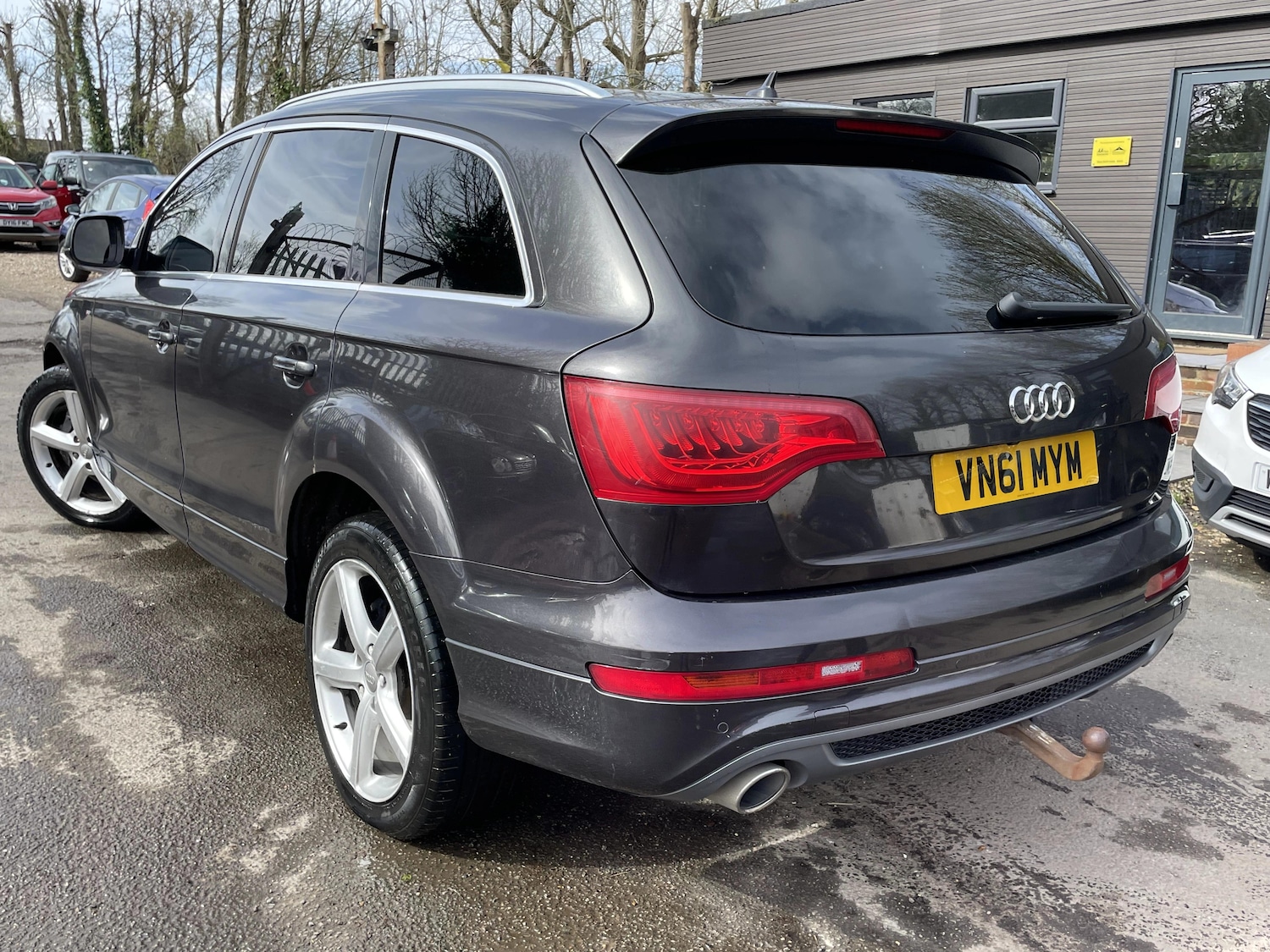 Used Audi Q7 2011 for sale - 77888780: Photo 7