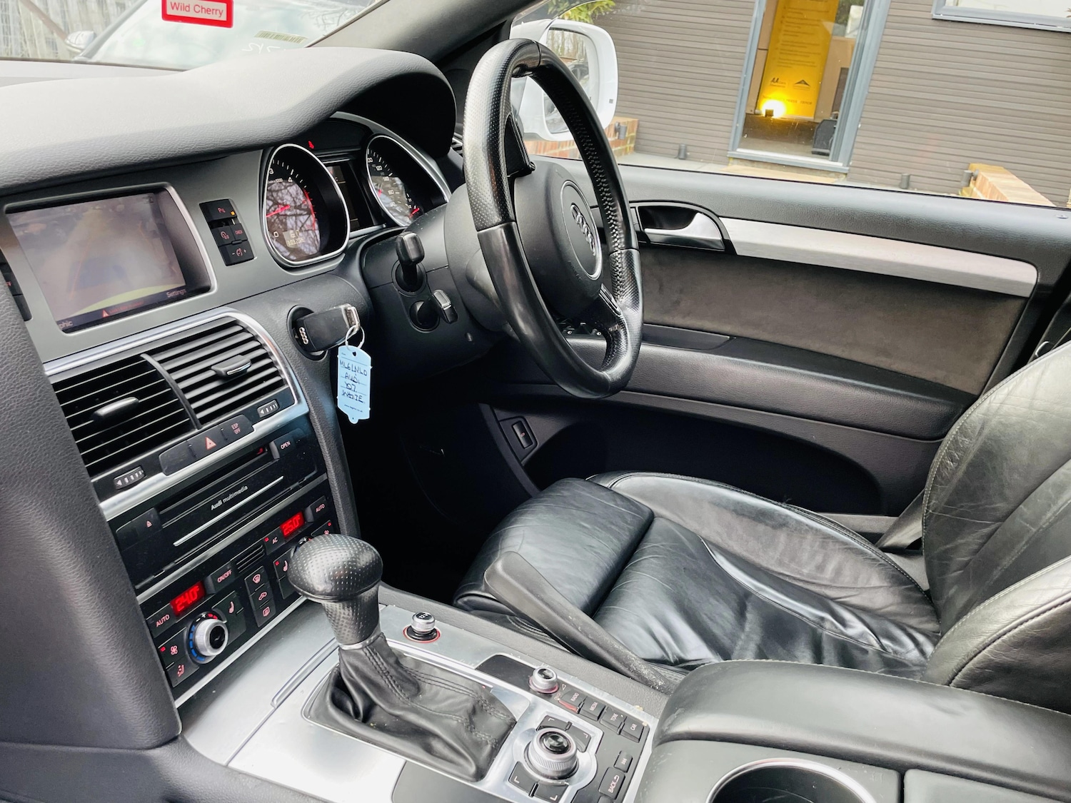 Used Audi Q7 2011 for sale - 77743497: Photo 10