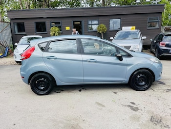 Used Ford Fiesta 2010 for sale - 78274160: Photo