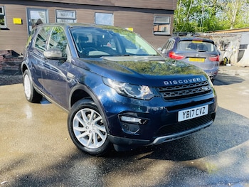 Used Land Rover Discovery Sport 2017 for sale - 78797386: Photo