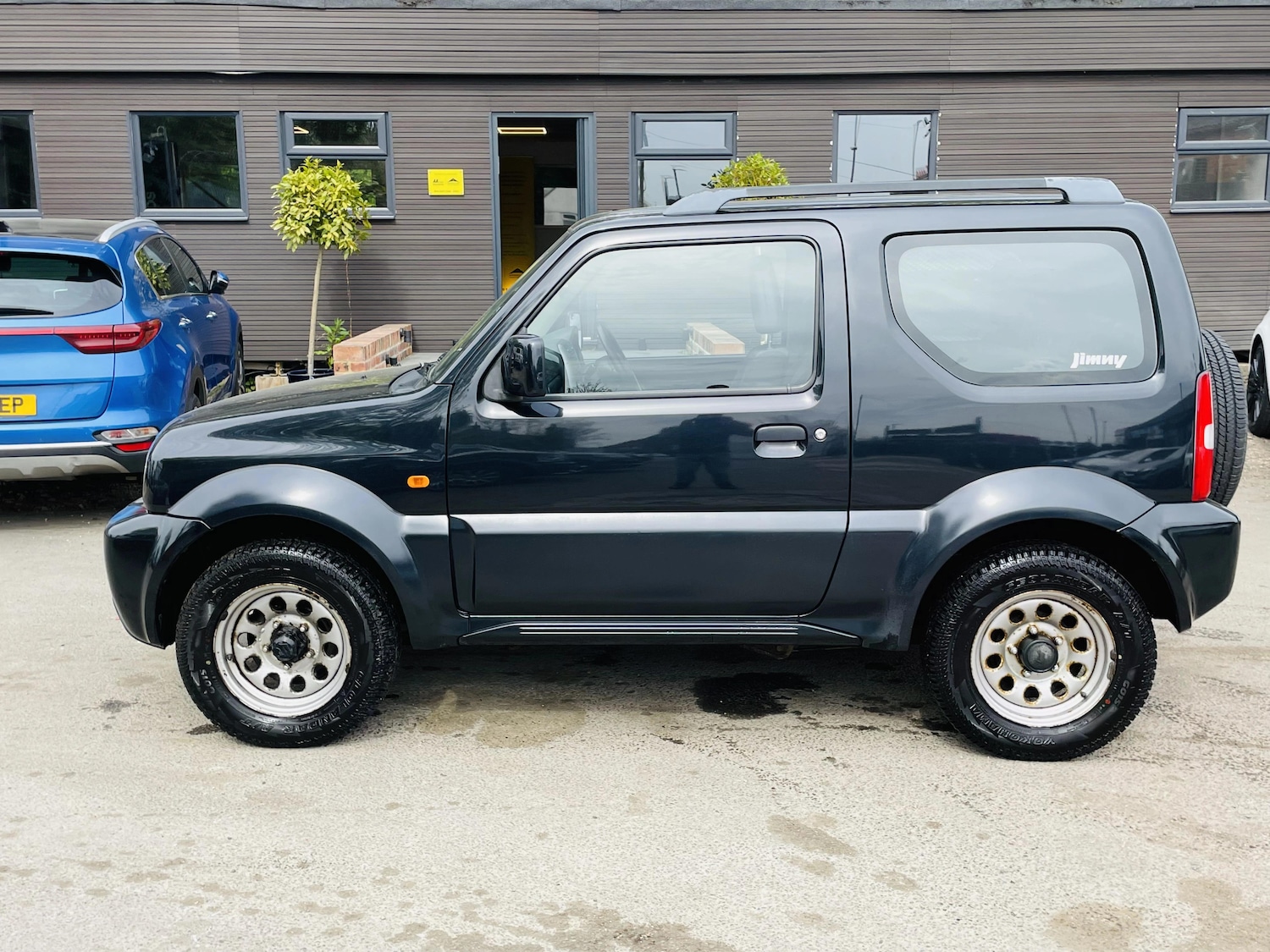 Used Suzuki Jimny 2011 for sale - 78185819: Photo 8