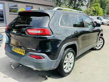 Used Jeep Cherokee 2014 for sale - 79121210: Photo