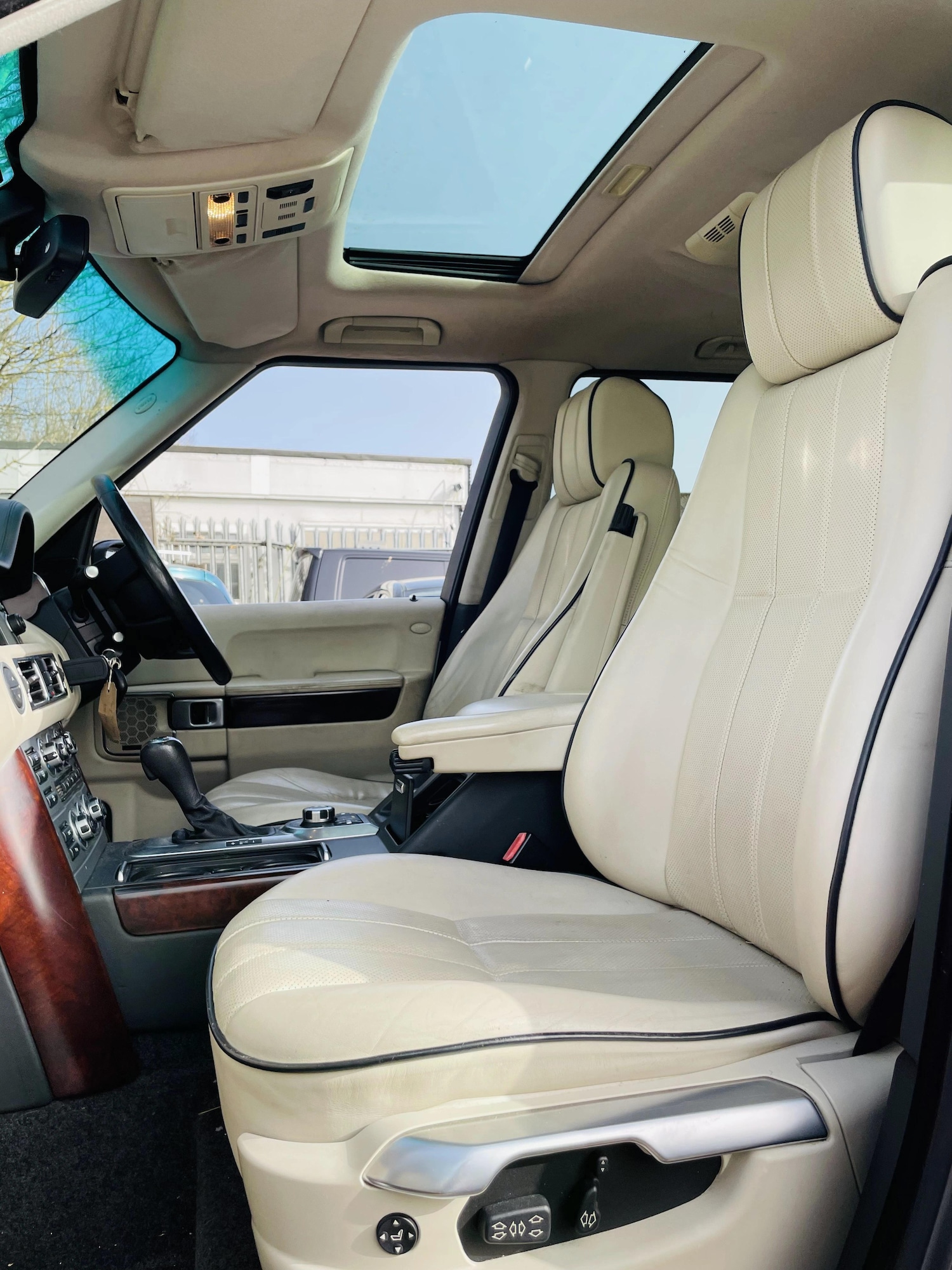 Used Land Rover Range Rover 2008 for sale - 77921129: Photo 15