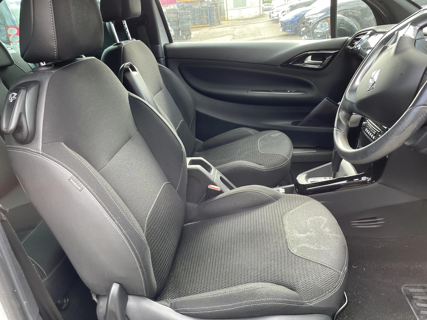 Used Citroen DS3 2014 for sale - 77838412: Photo 7