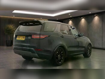 Used Land Rover Discovery 2017 for sale - 79156771: Photo