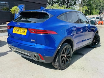 Used Jaguar E-Pace 2018 for sale - 78909871: Photo