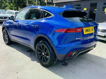 Used Jaguar E-Pace 2018 for sale - 78909871: Photo