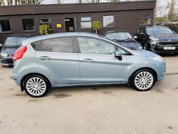 Used Ford Fiesta 2009 for sale - 77743496: Photo