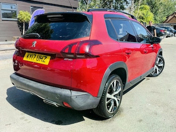 Used Peugeot 2008 2017 for sale - 79519815: Photo