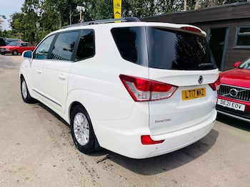 Used Ssangyong Turismo 2017 for sale - 79296907: Photo