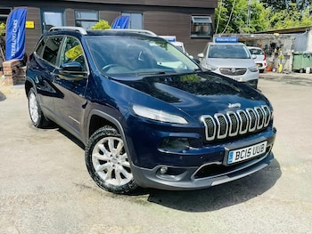 Used Jeep Cherokee 2015 for sale - 79105171: Photo