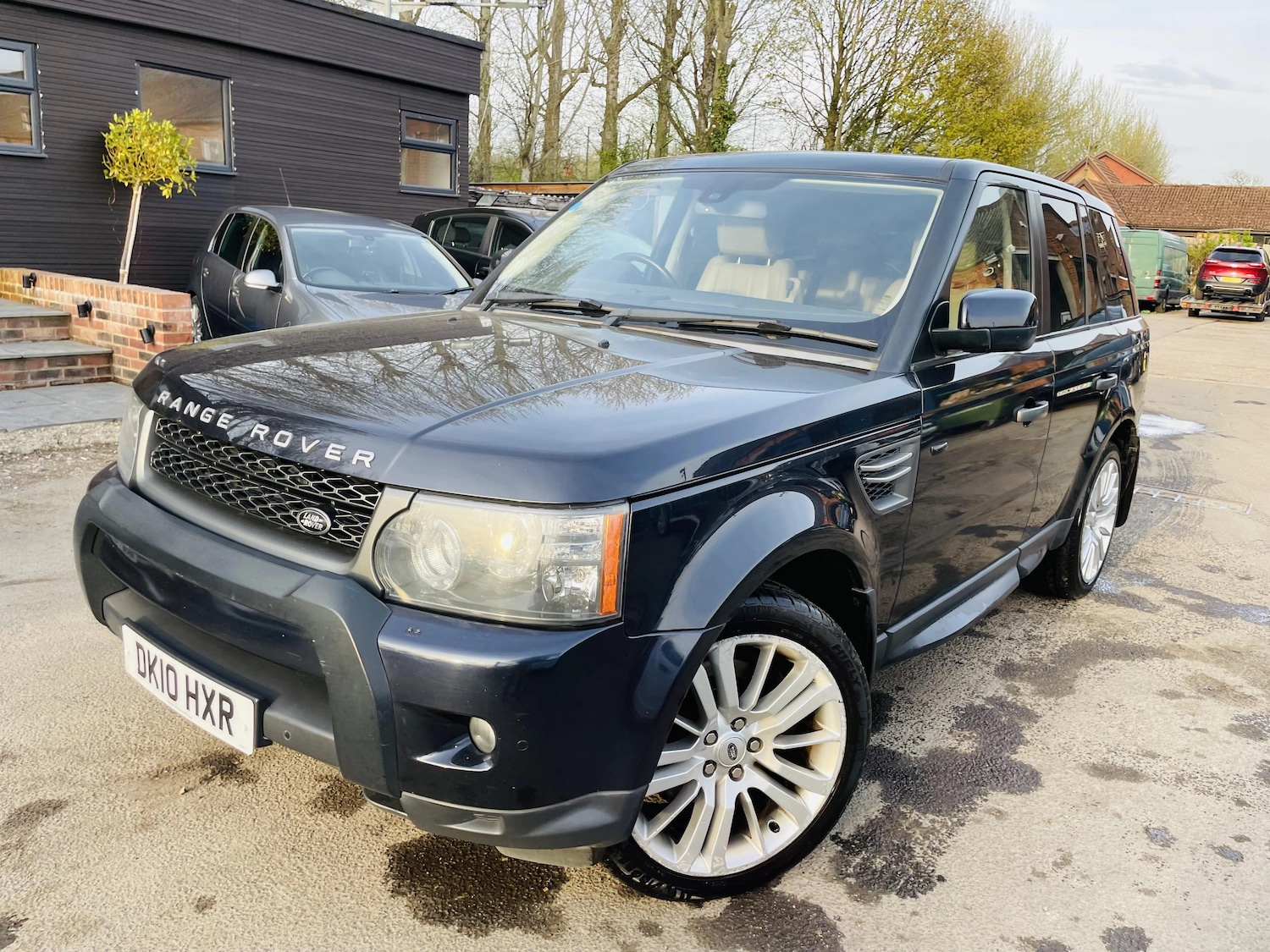 Used Land Rover Range Rover Sport 2010 for sale - 77969540: Photo 6