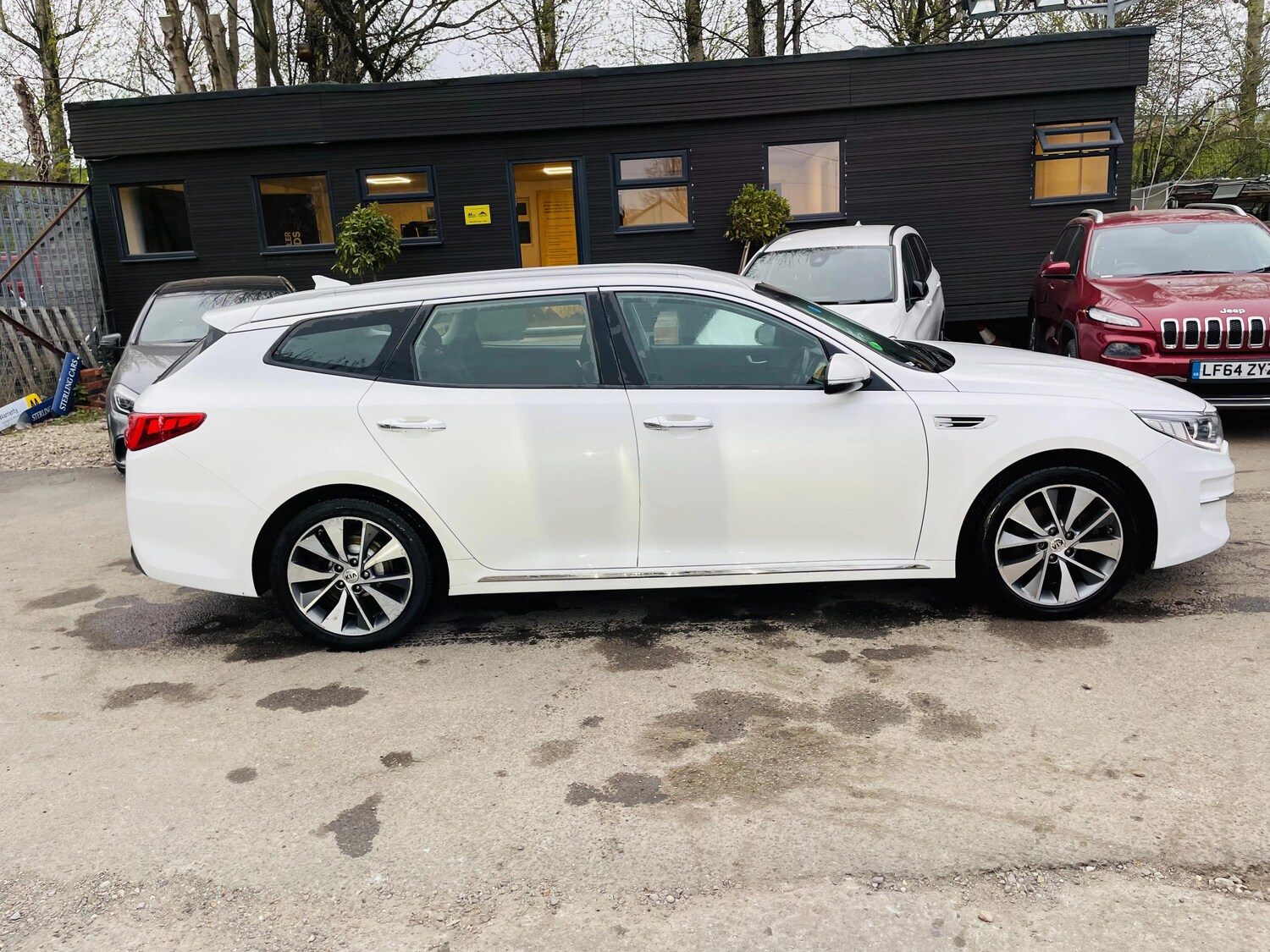 Used Kia Optima 2017 for sale - 77992829: Photo 10