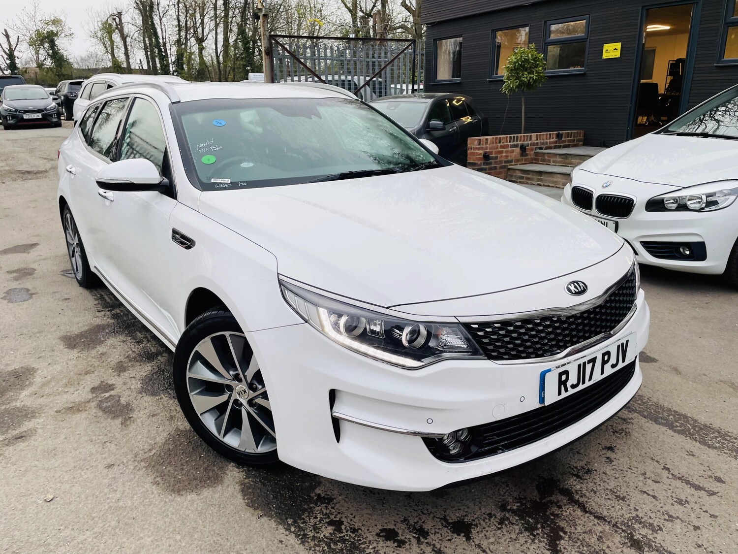 Used Kia Optima 2017 for sale - 77992829: Photo 5