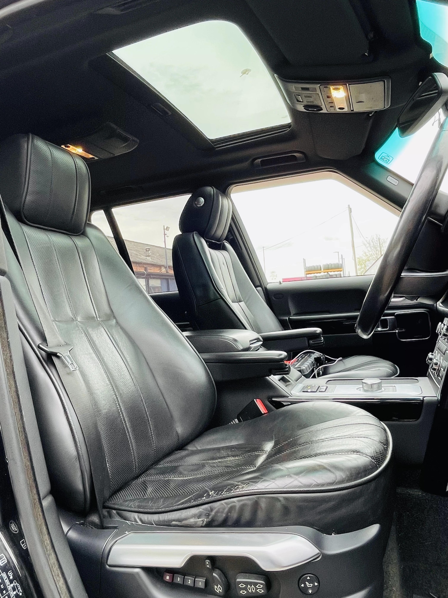 Used Land Rover Range Rover 2011 for sale - 78185822: Photo 15