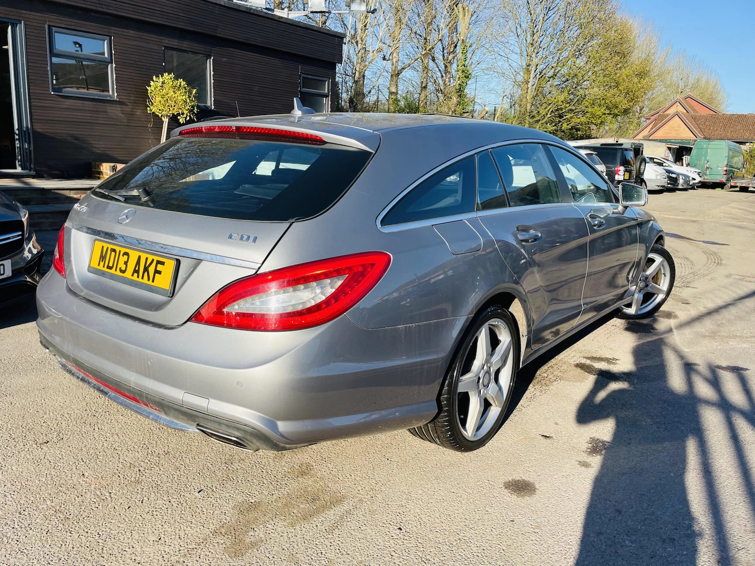 Used Mercedes-Benz CLS 2013 for sale - 77937617: Photo 2