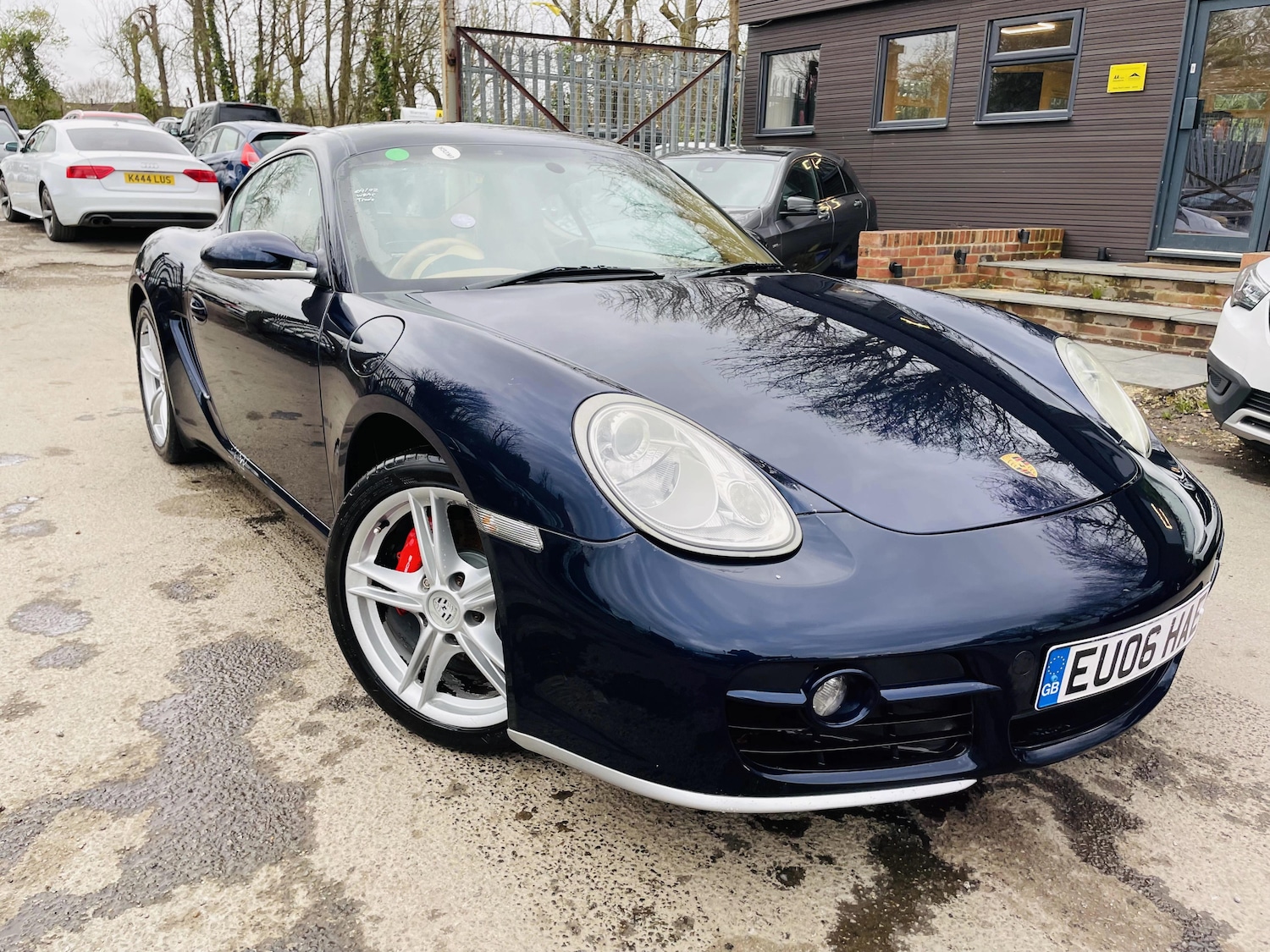 Used Porsche Cayman 2006 for sale - 77908391: Photo 4