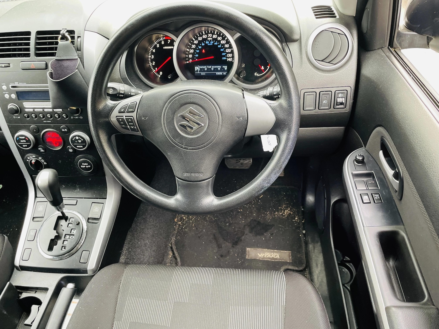 Used Suzuki Grand Vitara 2012 for sale - 78205533: Photo 12