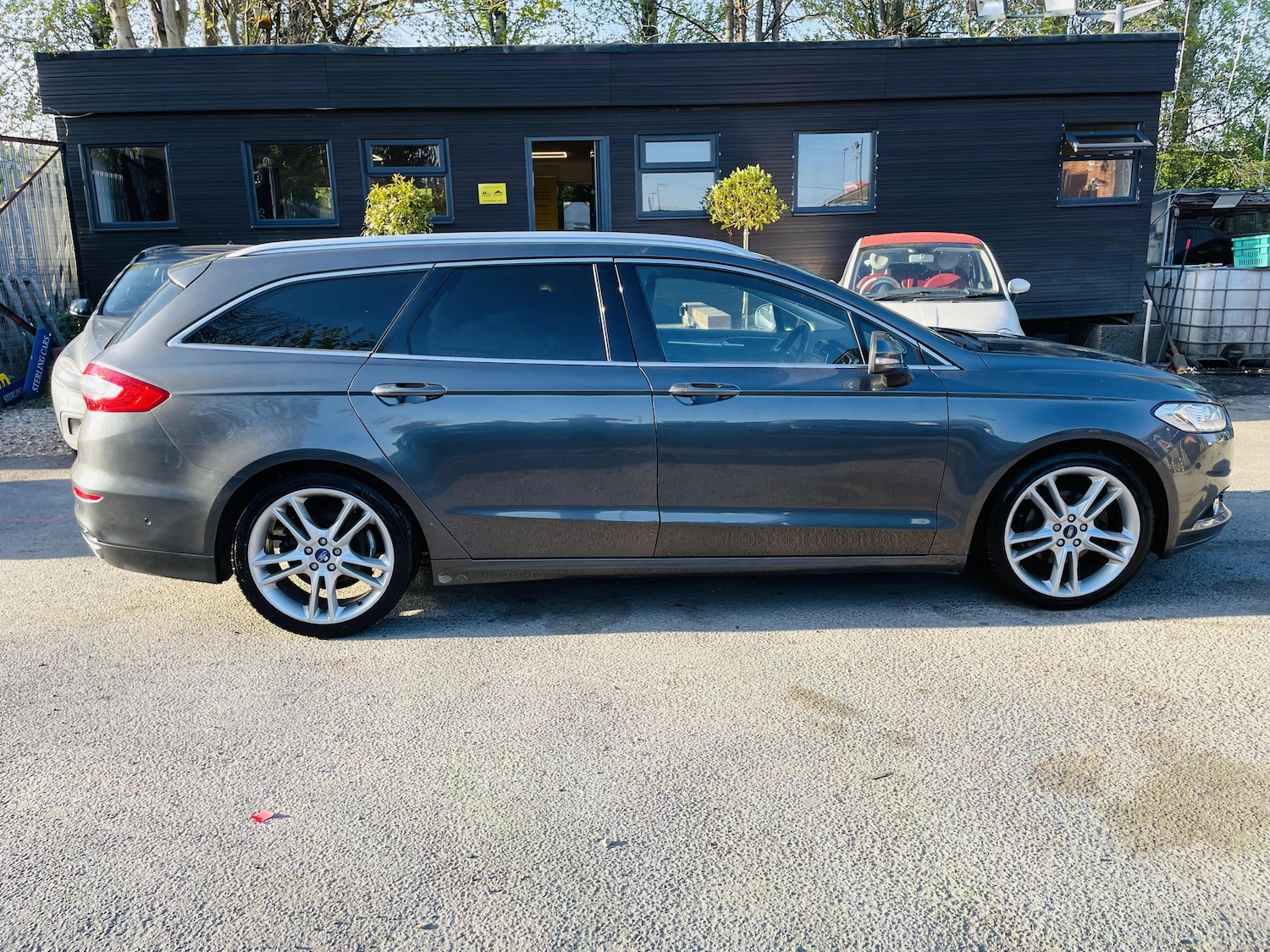 Used Ford Mondeo 2015 for sale - 78125360: Photo 19