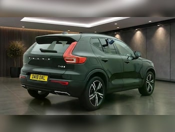 Used Volvo XC40 2018 for sale - 79439468: Photo
