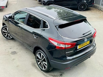 Used Nissan Qashqai 2015 for sale - 78947612: Photo
