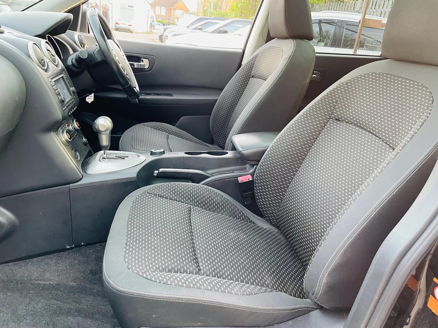 Used Nissan Qashqai 2009 for sale - 77969542: Photo 15