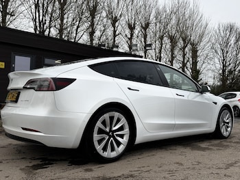 Used Tesla Model 3 2020 for sale - 77638981: Photo