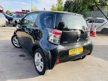 Used Toyota IQ 2009 for sale - 78353943: Photo