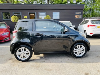 Used Toyota IQ 2009 for sale - 78353943: Photo