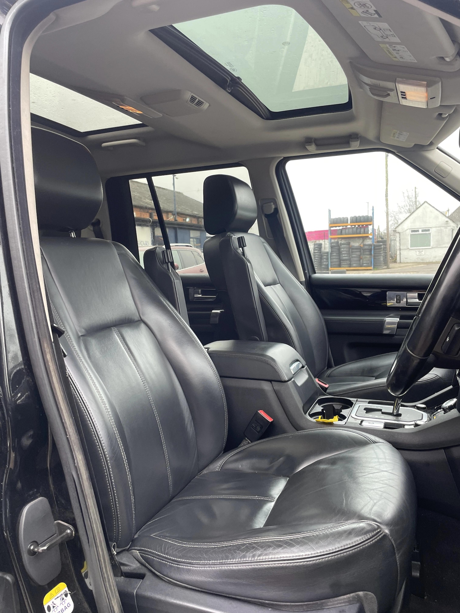 Used Land Rover Discovery 4 2010 for sale - 77752782: Photo 8