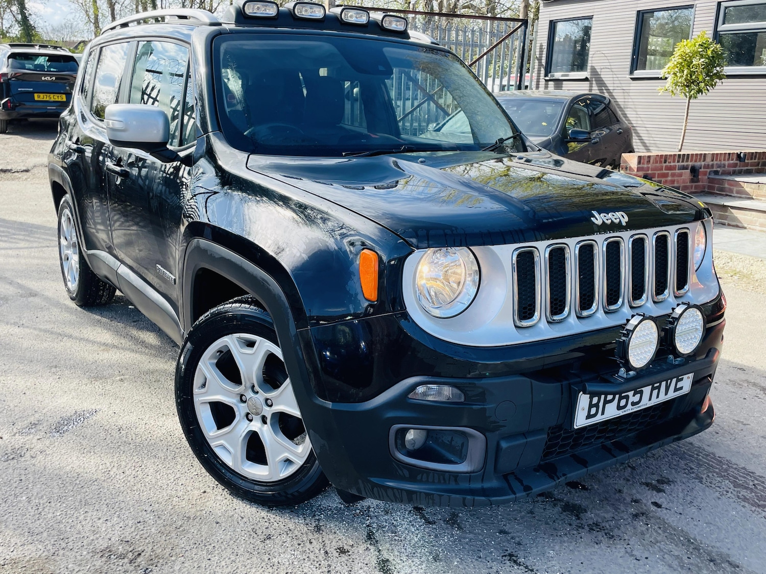 Used Jeep Renegade 2016 for sale - 78033583: Photo 3