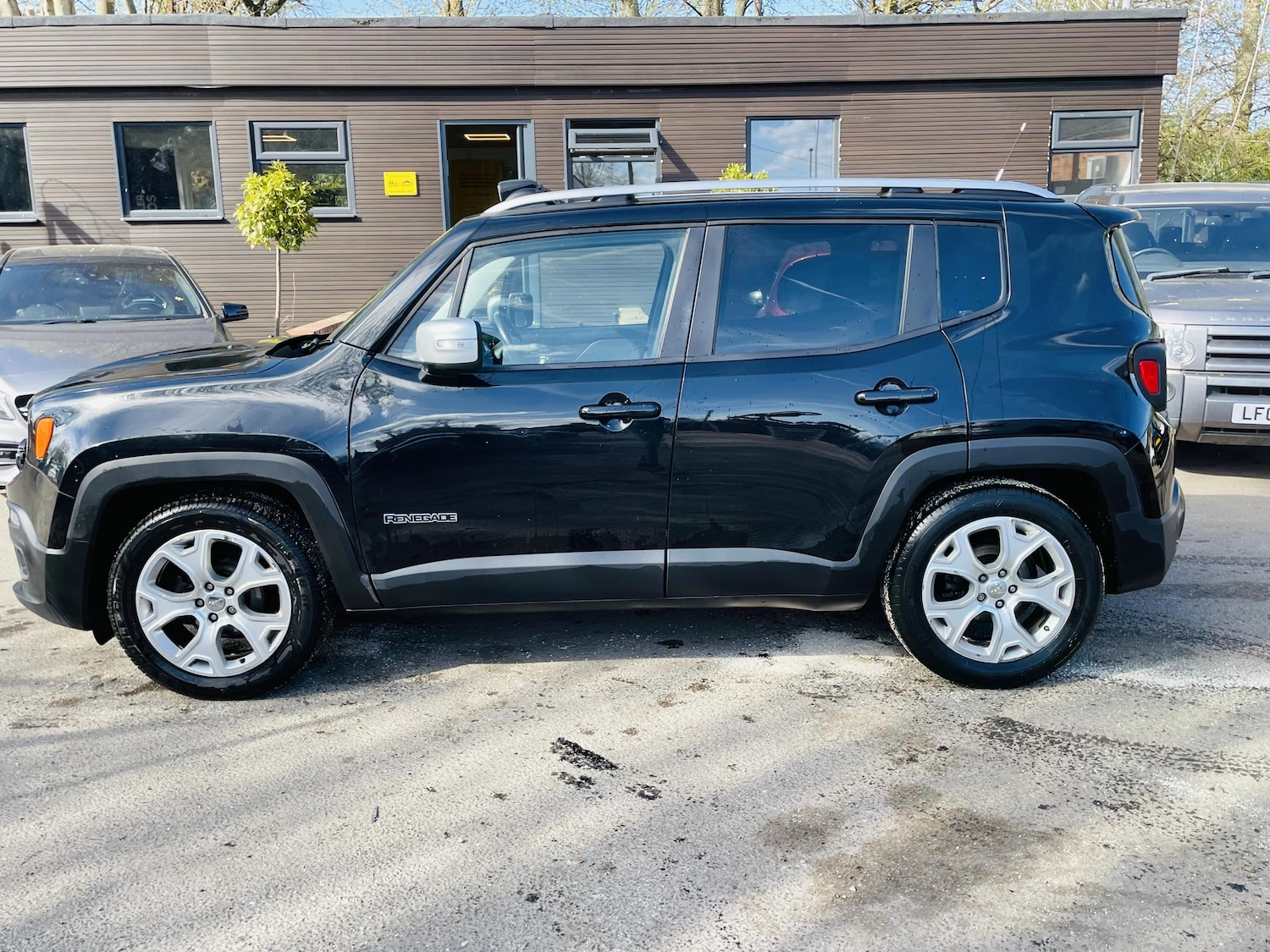 Used Jeep Renegade 2016 for sale - 78033583: Photo 8