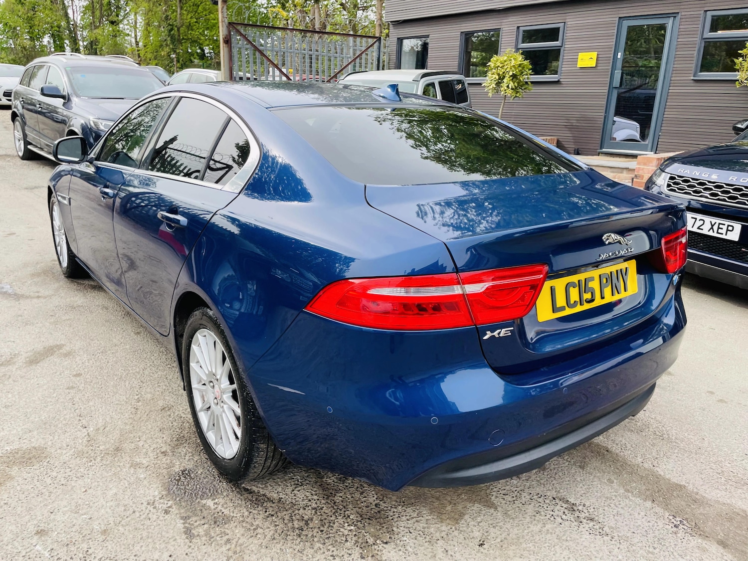 Used Jaguar XE 2015 for sale - 78205540: Photo 11