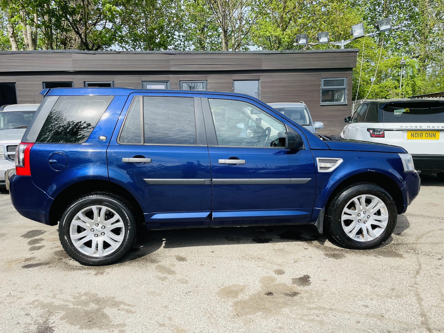 Used Land Rover Freelander 2009 for sale - 78205538: Photo 2