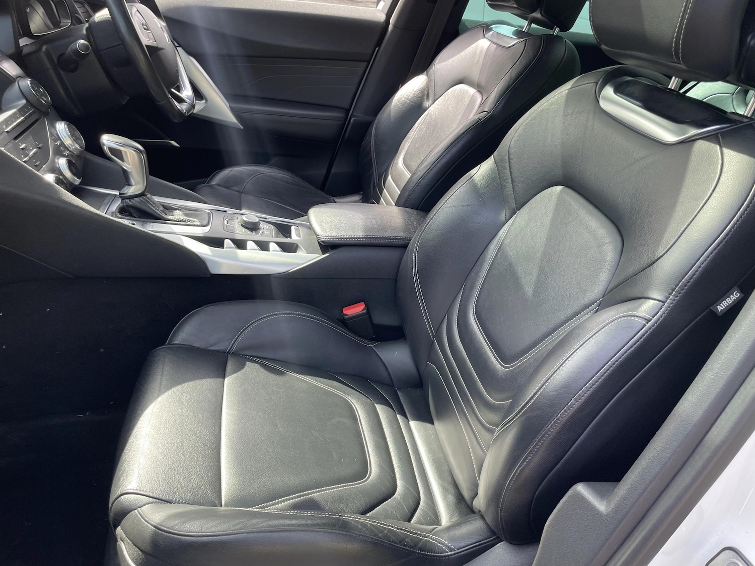 Used Citroen DS5 2015 for sale - 78205535: Photo 17