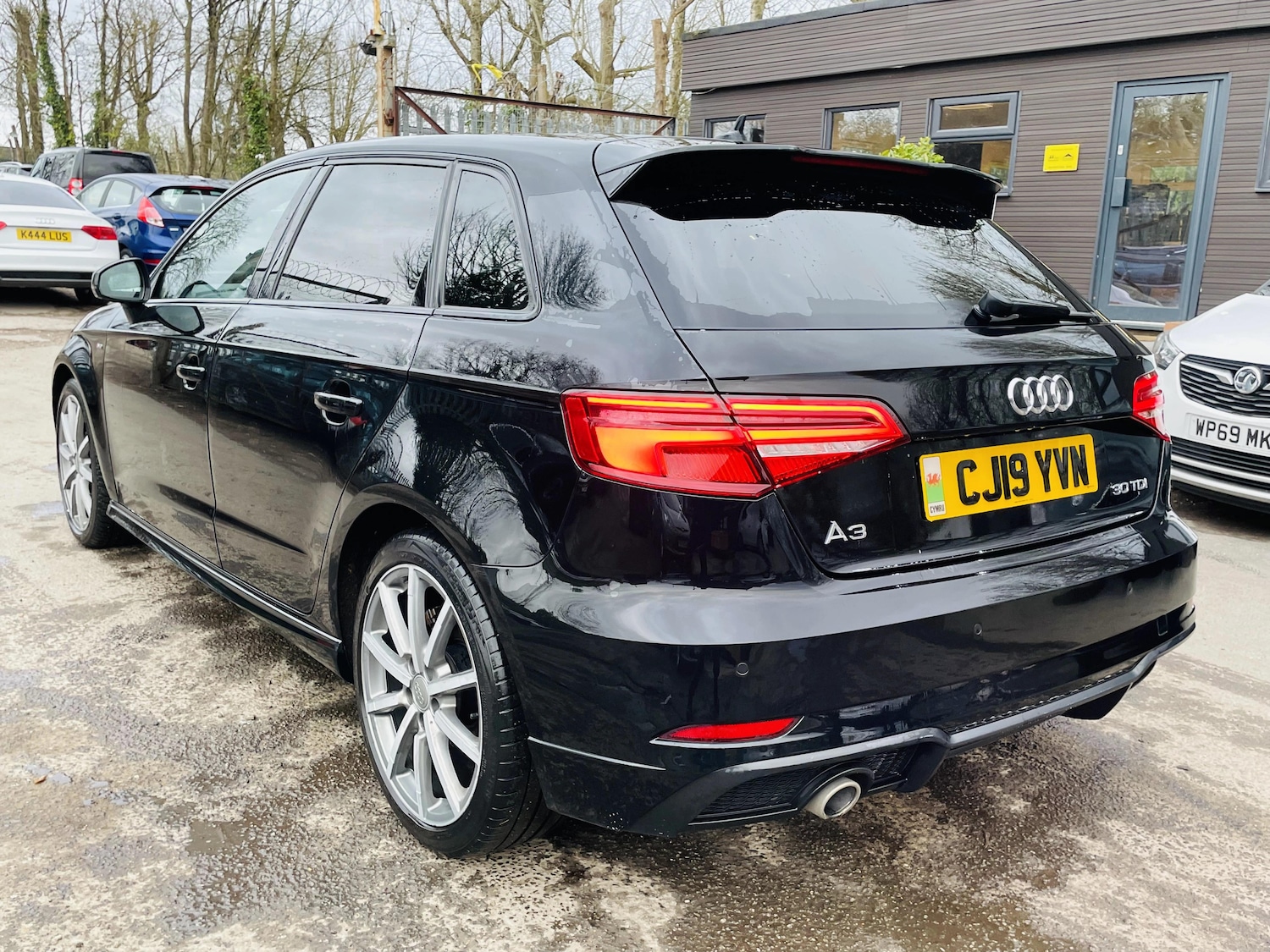 Used Audi A3 2019 for sale - 77916269: Photo 4
