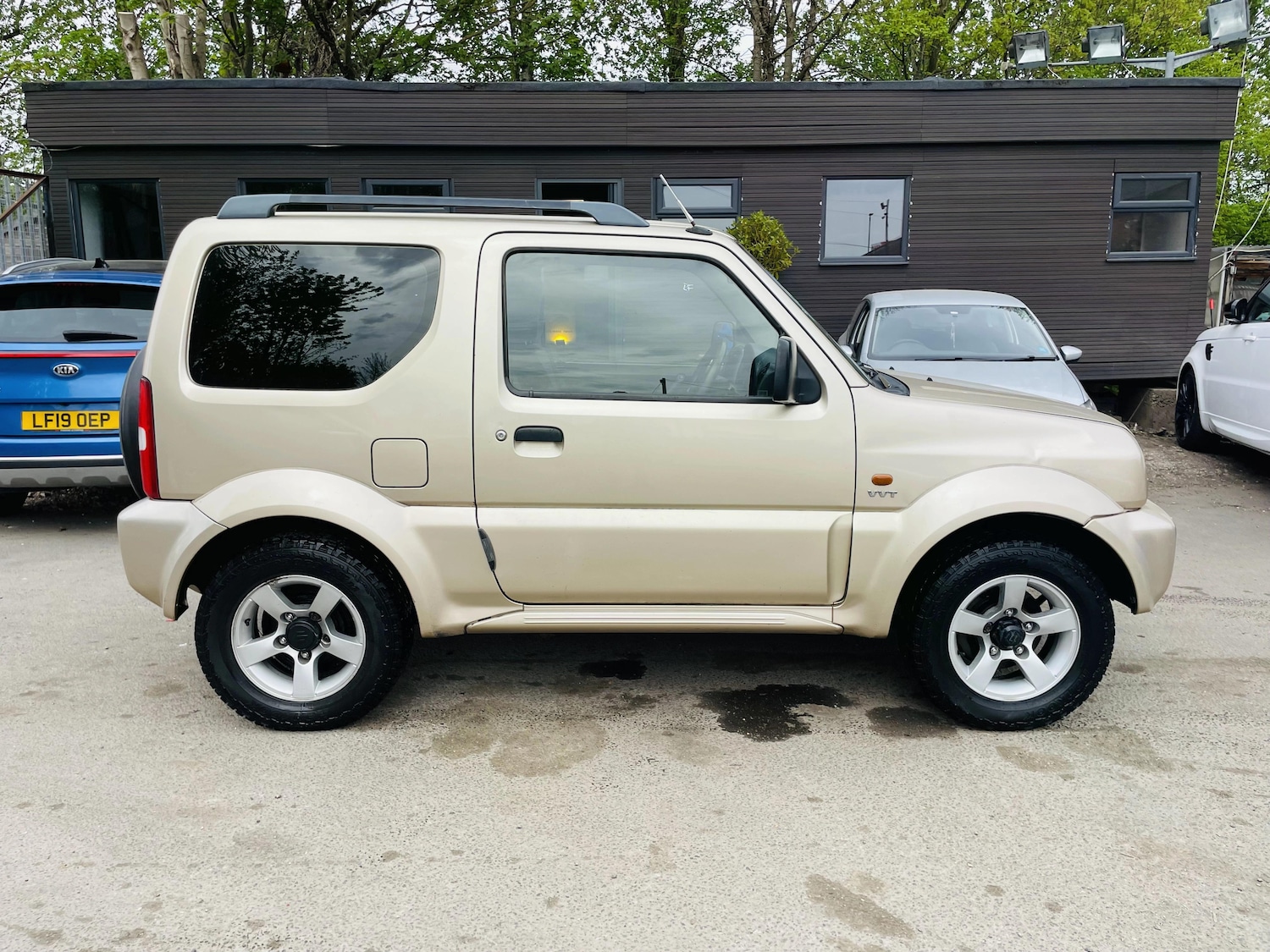 Used Suzuki Jimny 2005 for sale - 78185824: Photo 3