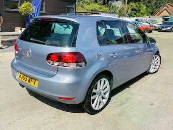 Used Volkswagen Golf 2009 for sale - 79168164: Photo