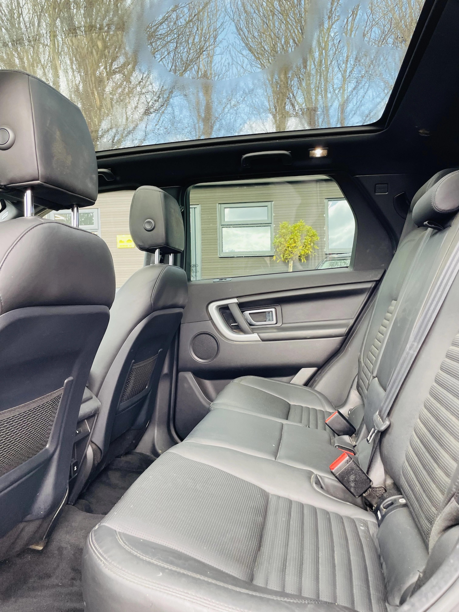 Used Land Rover Discovery Sport 2018 for sale - 77838410: Photo 12