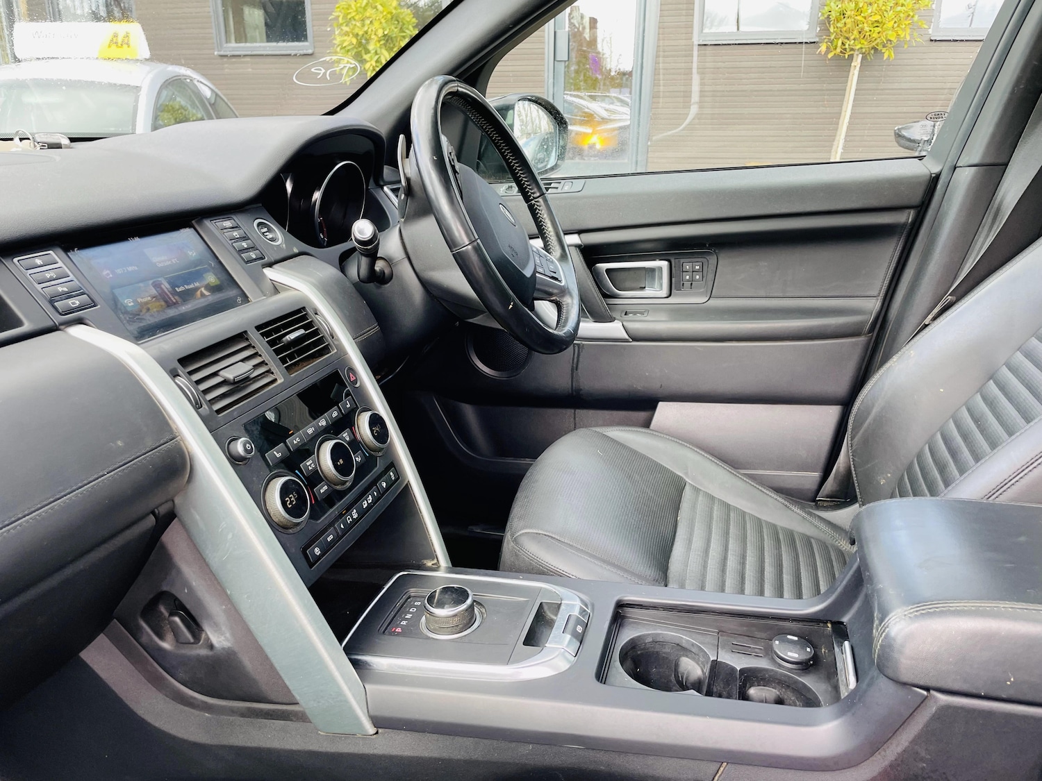 Used Land Rover Discovery Sport 2018 for sale - 77838410: Photo 14