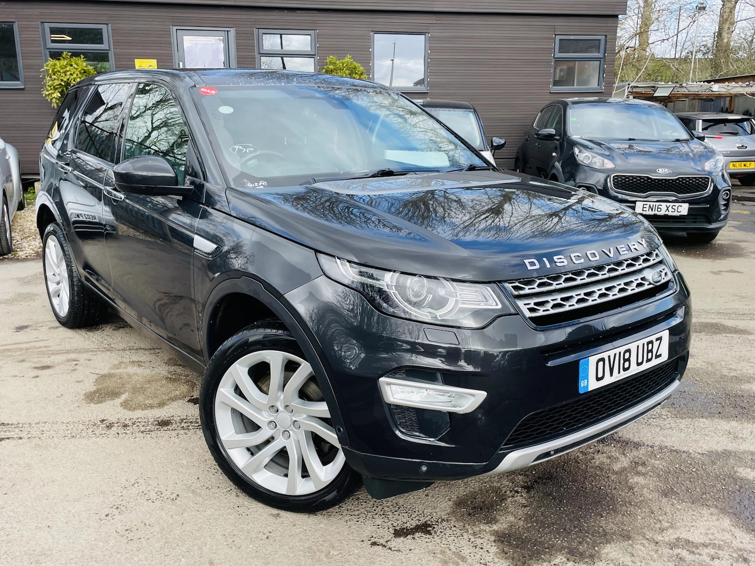 Used Land Rover Discovery Sport 2018 for sale - 77838410: Photo 3