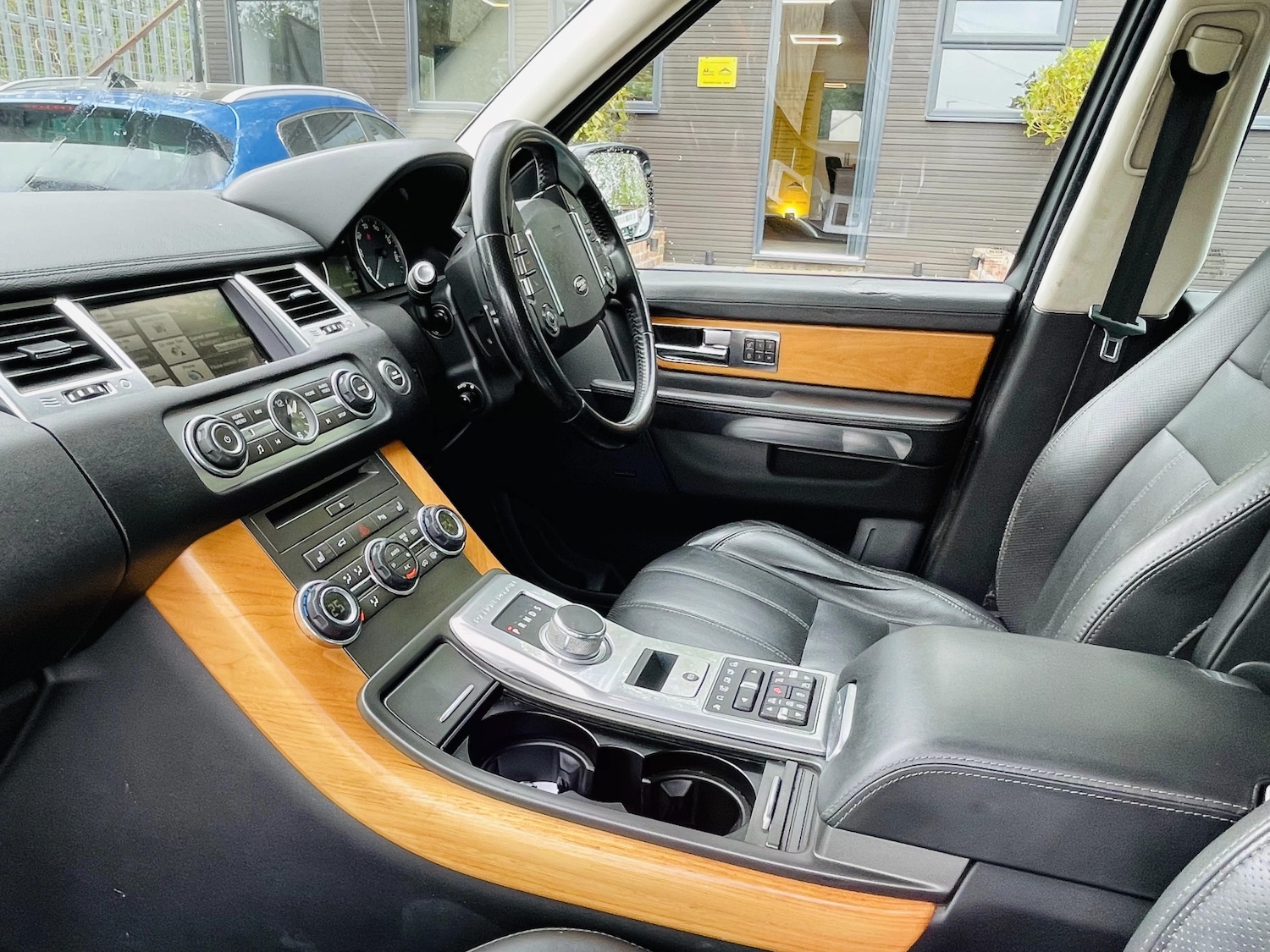 Used Land Rover Range Rover Sport 2012 for sale - 78185821: Photo 12