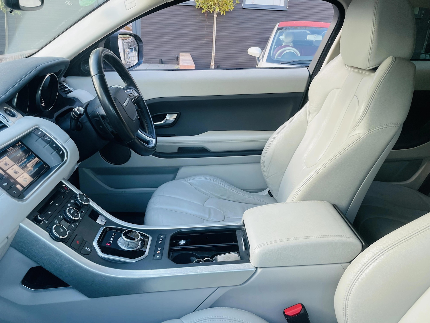 Used Land Rover Range Rover Evoque 2012 for sale - 78101520: Photo 12