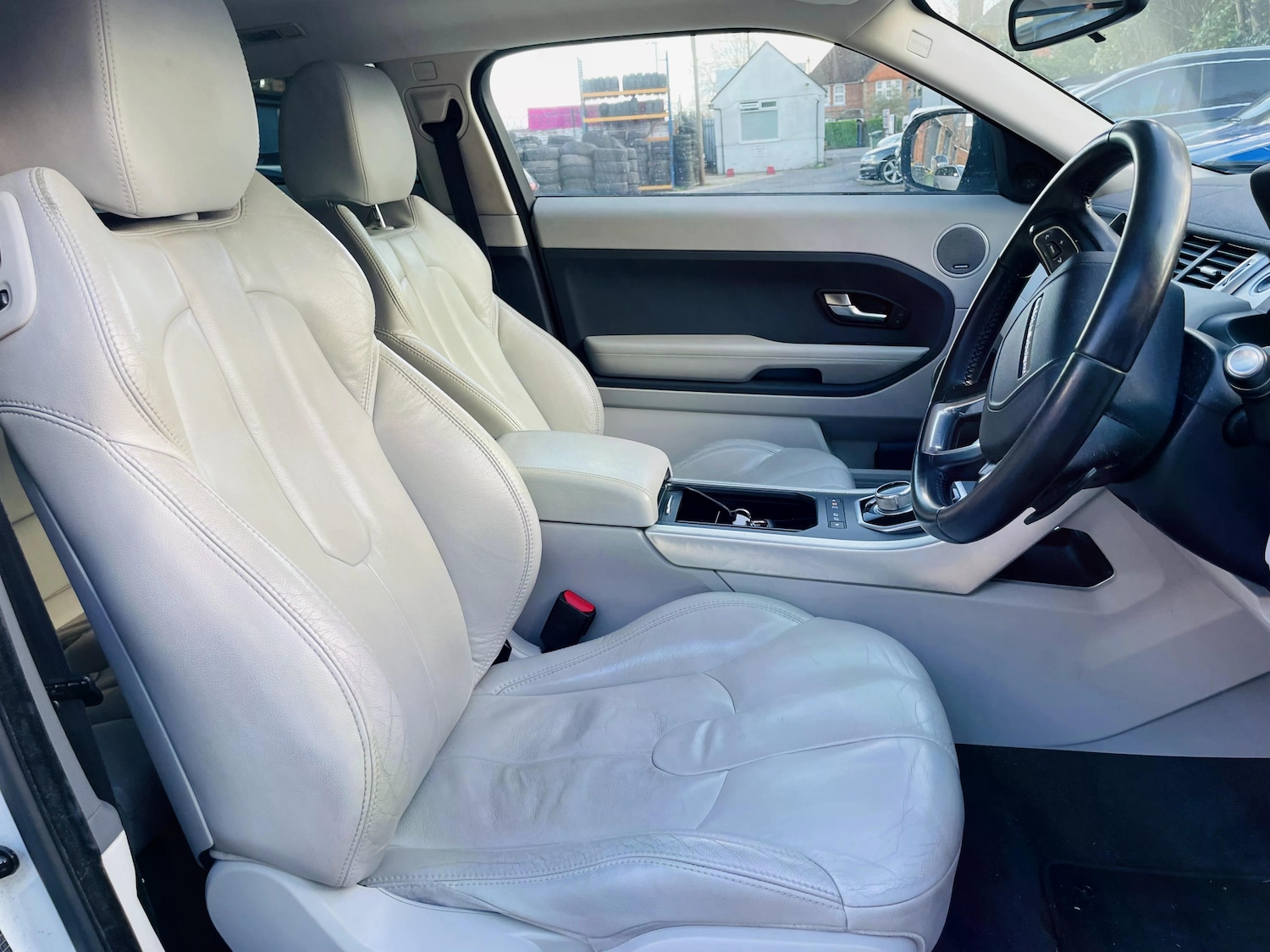 Used Land Rover Range Rover Evoque 2012 for sale - 78101520: Photo 8